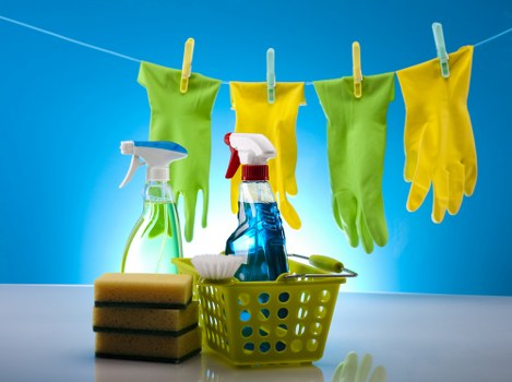 Deep carpet cleaning removing dirt and stains from home flooring